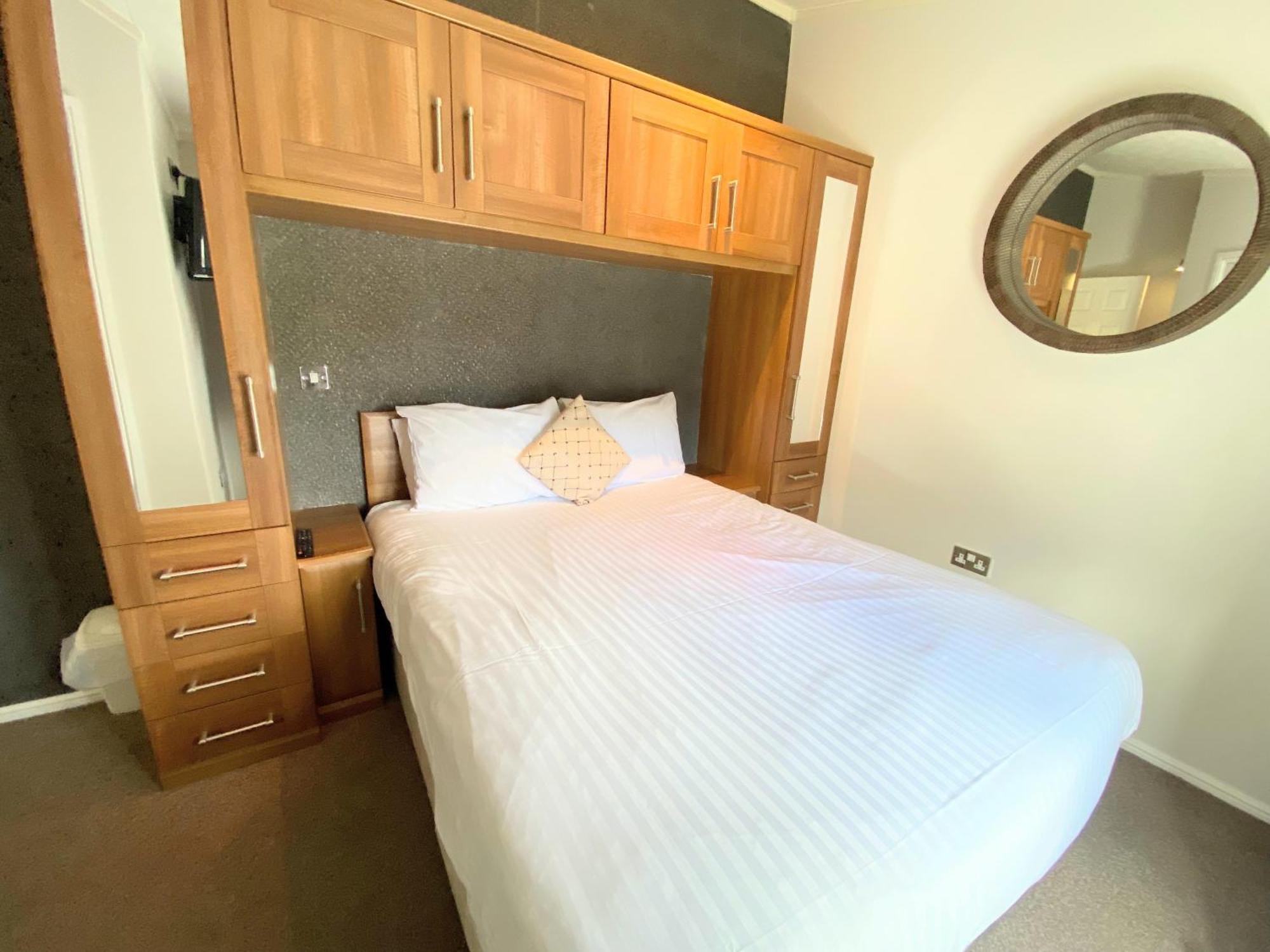 Benarty 11 With Private Hot Tub - Fife - Loch Leven - Lomond Hills - Pet Friendly Vila Kelty Exterior foto